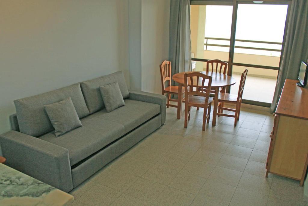 Apartamentos Florida II Peñíscola Oda fotoğraf